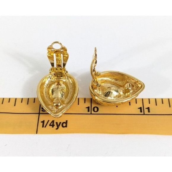 Red Faceted Tear Shape Gold Toned Clip On Earrings - Signed Swarovski Swan Stamp - Picture 9 of 12